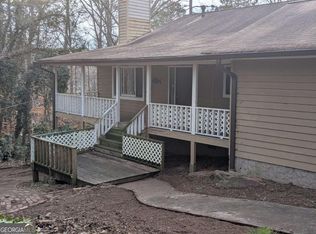 2410 Nuckolls Rd, Cumming, GA 30041