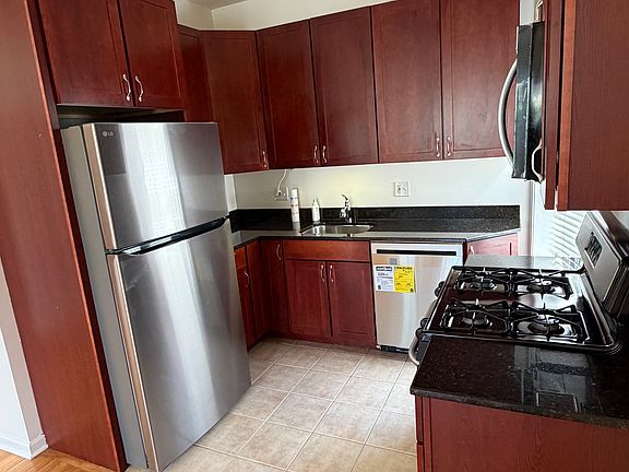 5th image of 6603 S Kimbark Ave #3