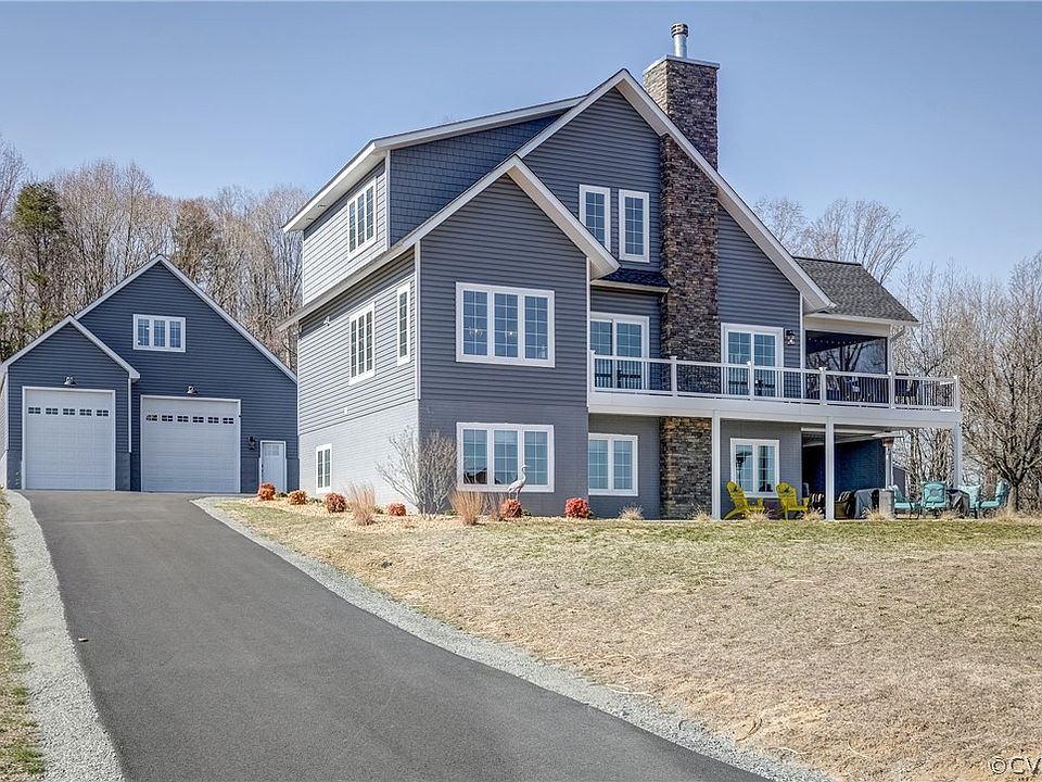 1st image of 475 Seclusion Shores Dr