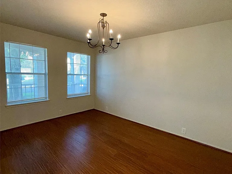 14954 Sugar Peak Dr — Photo 2