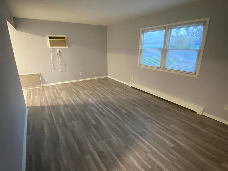 1709 Kennedy Ave #2 — Photo 3
