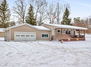 3880 W Hallett Rd, Hillsdale, MI 49242