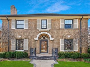 4409 N Farwell Ave, Shorewood, WI 53211