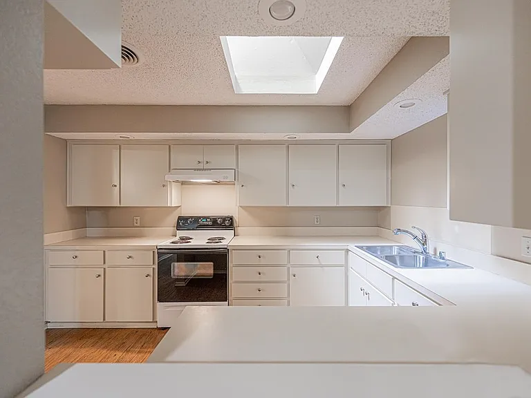 3534 Shell Ave — Photo 9