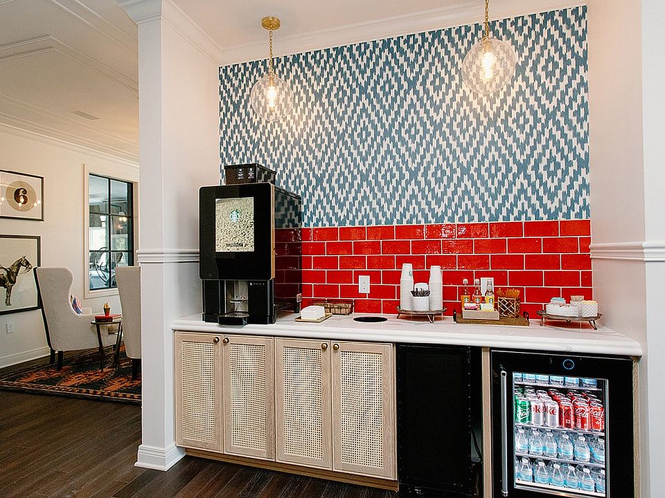 Beverage Station
