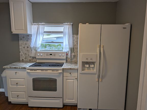 4th image of 1909 E 99th Ave #A
