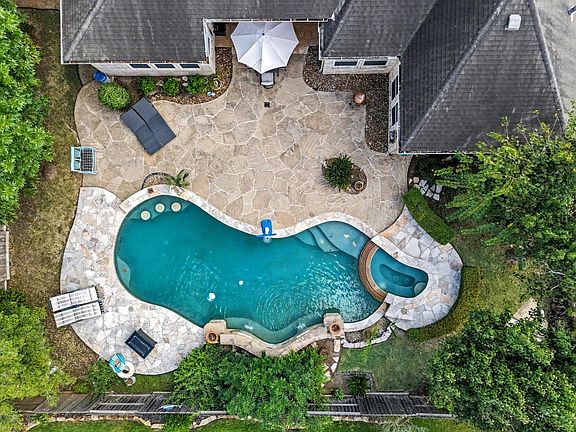 2nd image of 1623 Hill Spring Drive