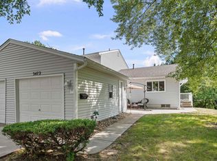 3472 Cedarview Ct, Bettendorf, IA 52722