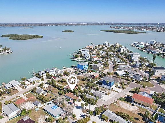 2nd image of 13135 4th St E