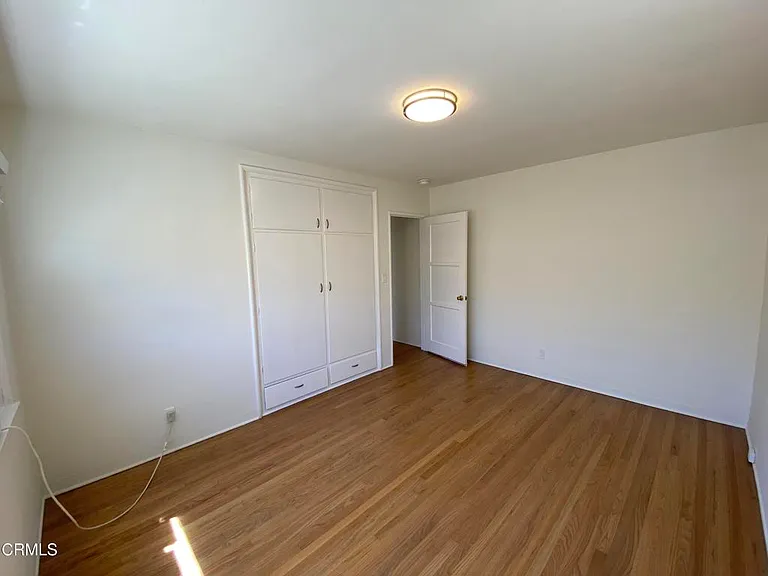 2448 E Washington Blvd — Photo 16