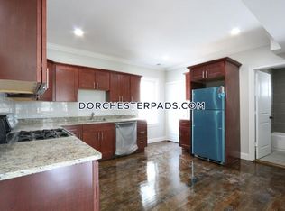17 Moseley St #1, Dorchester, MA 02125