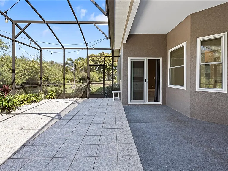 3062 Nina Ct — Photo 32