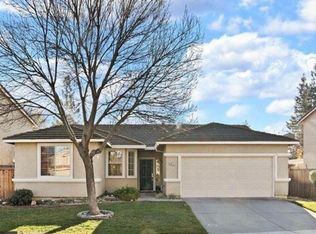 4012 Spindrifter Ln, Elk Grove, CA 95758