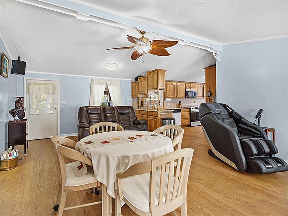 5th image of 12221 HELENA COURT