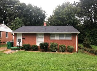 1925 Kennesaw Dr, Charlotte, NC 28216