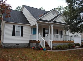 960 Eden Dr, Southport, NC 28461