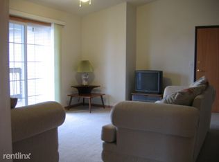 2743 Triple Crown Ln UNIT 11, Iowa City, IA 52240