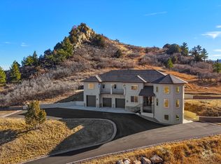 5674 Country Club Dr, Larkspur, CO 80118