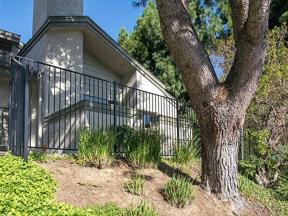 3rd image of 3336 Caminito Eastbluff Unit 151