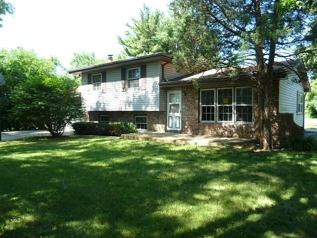 4N334 Route 59 photo 1