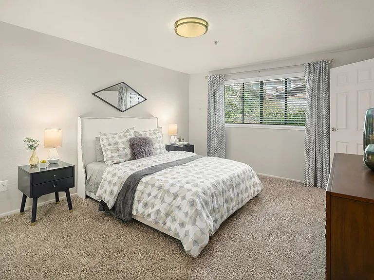 Skyview 3322 — Photo 17