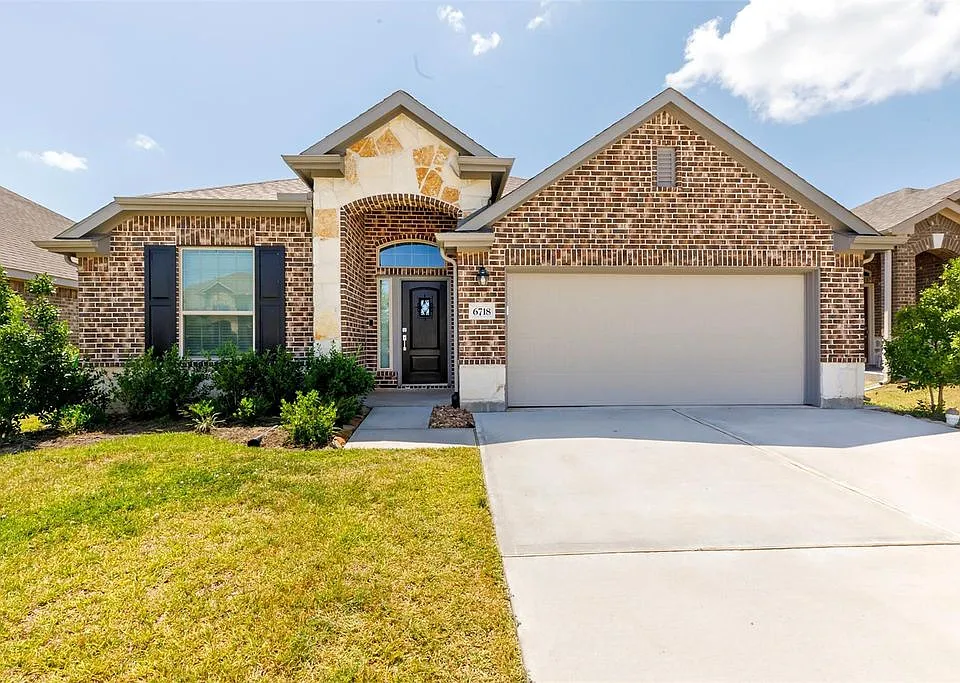 6718 Coral Bells Ln