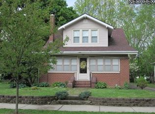 228 Avondale Dr, Akron, OH 44313