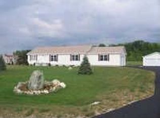 7238 Robbins Way, Cheboygan, MI 49721