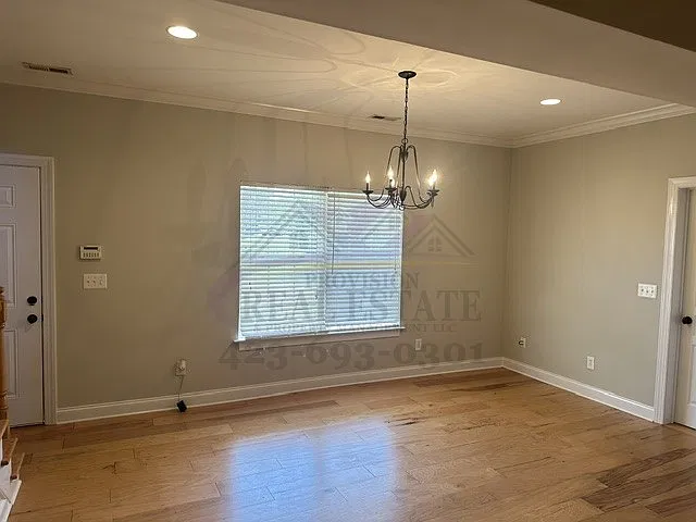 Beautiful 3BD/2BA Townhouse — Photo 3
