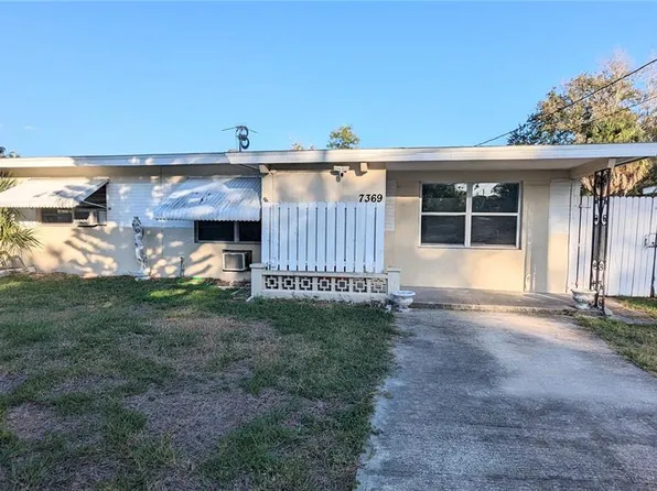 7369 Royal Palm Dr, New Port Richey, FL 34652