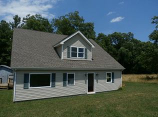 631 Syringa Rd, Topping, VA 23169