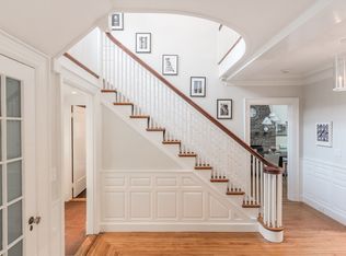 218 Beethoven Ave, Newton, MA 02468
