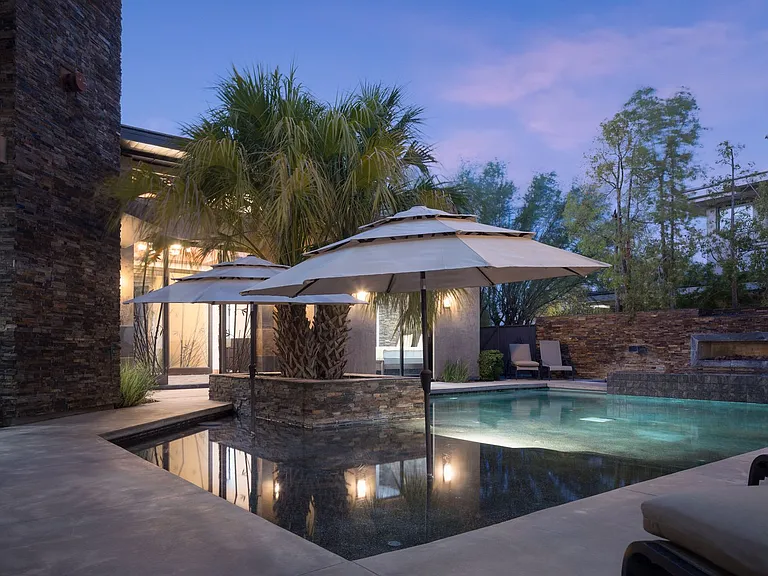 17 Soaring Bird Ct — Photo 34