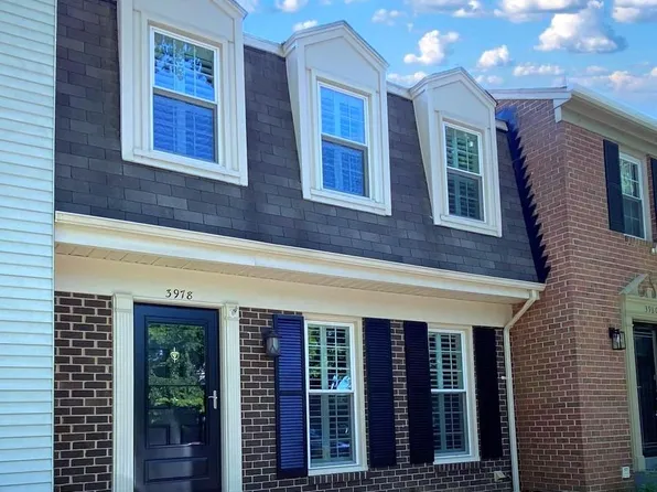 3978 Wilcoxson Dr, Fairfax, VA 22031