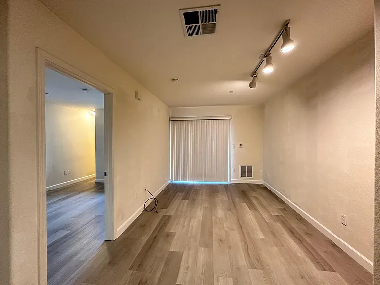 3128 Loma Verde Dr #117 — Photo 4