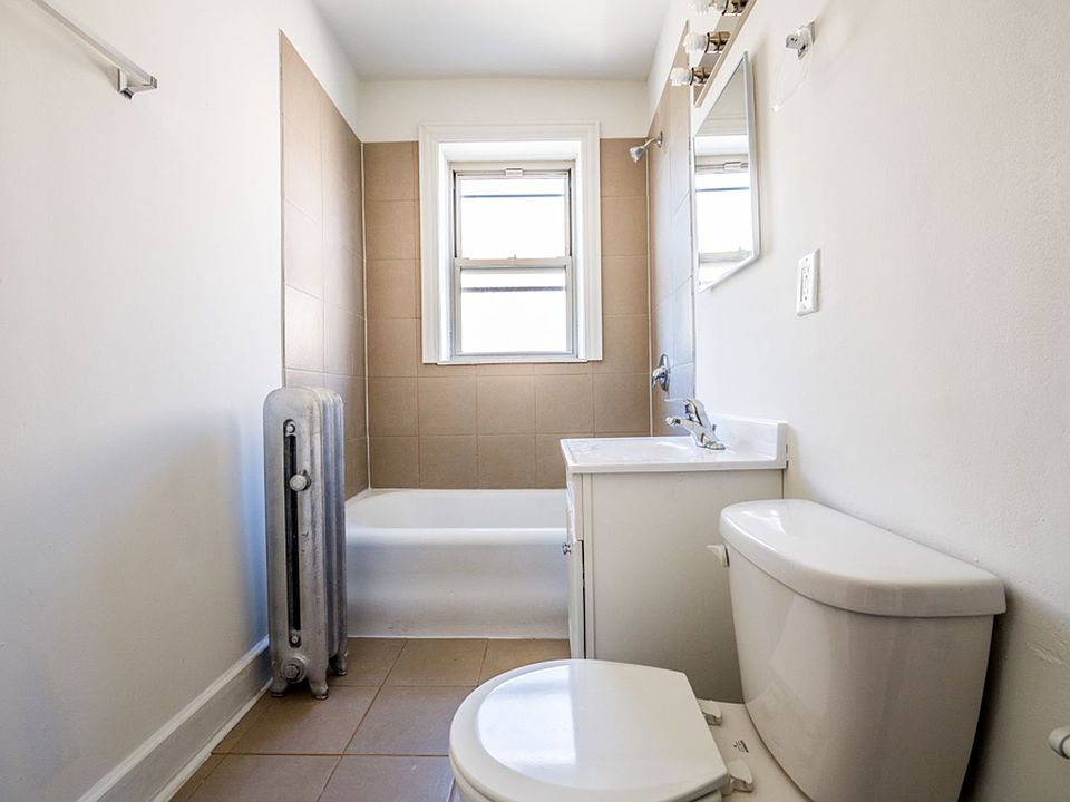 1st image of 6705 S Michigan Ave #103-1
