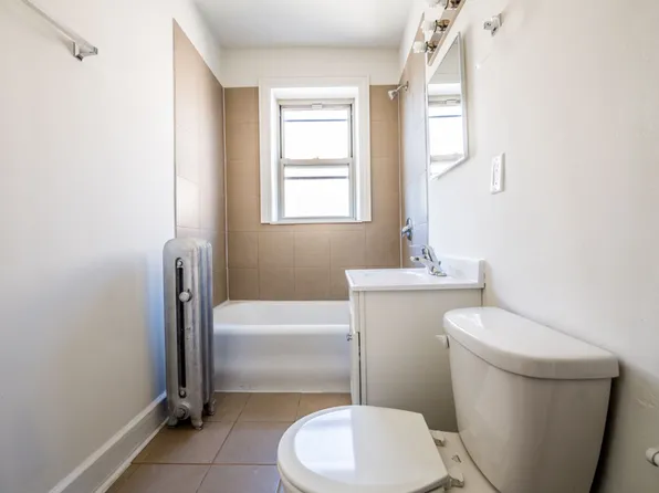 6705 S Michigan Chicago, IL 60637