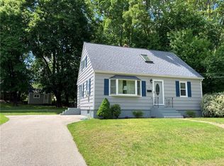 14 Lantern Ln, Coventry, RI 02816