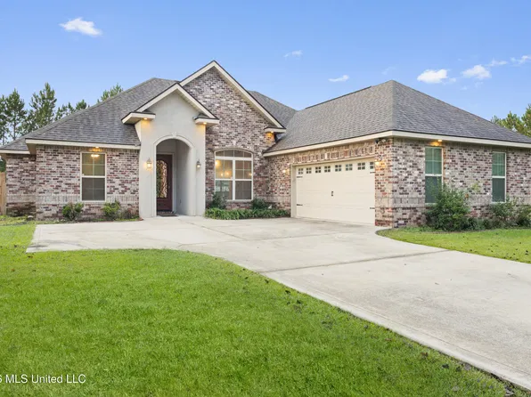14201 Glendale Rd, Vancleave, MS 39565