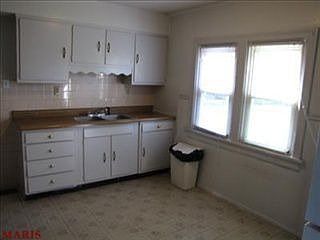 4th image of 3573 Westridge Ln