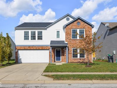 350 Sunburst Ln, Greenwood, IN, 46143