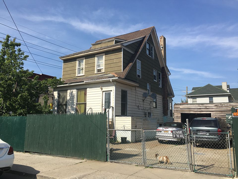 2nd image of 196 Beach 113th St