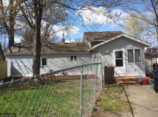 152 8th St NW, Milaca, MN 56353