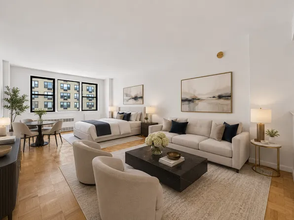 150 E 18th St, New York, NY