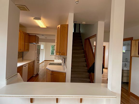 3rd image of 348 NE 89th St