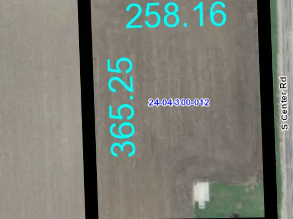 0 S Center Rd, Rochelle, IL 61068