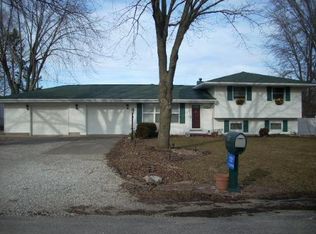 1521 N 1329th Rd, Streator, IL 61364