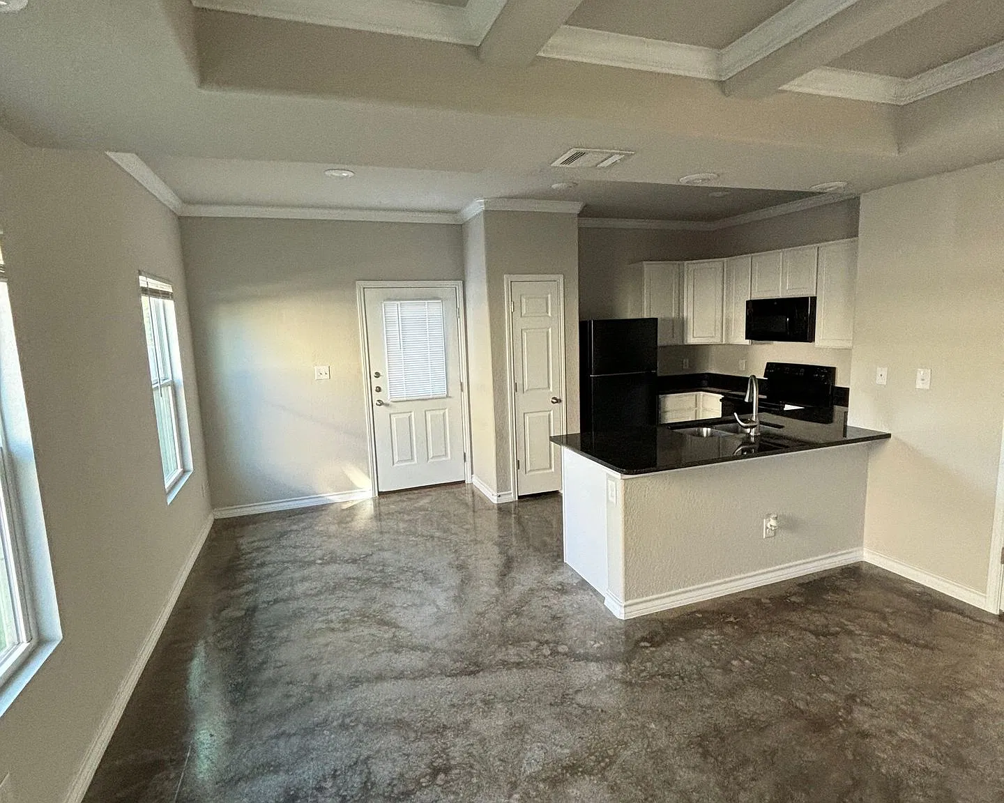 Townhome is your home at the Retreat at Retama, Selma Texas — Photo 1