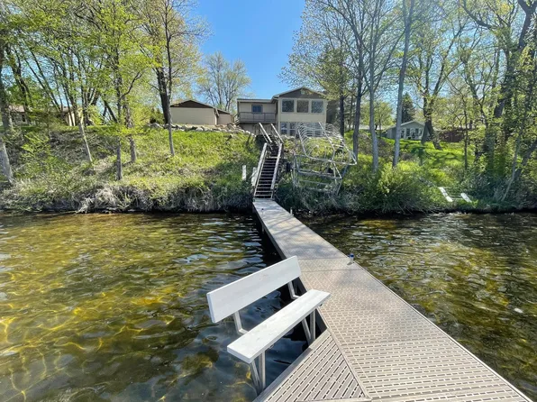 10741 Alcott Dr, Sauk Centre, MN 56378