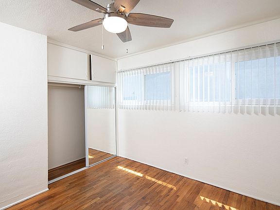3rd image of 5044 Mission Blvd